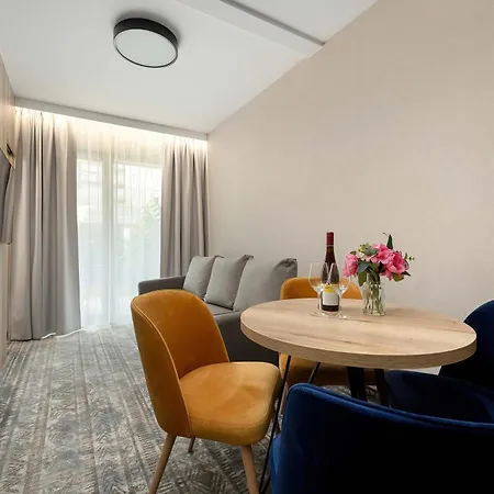 Apartment Stylowe Z Parkingiem Oraz Basenem I Silownia By Renters