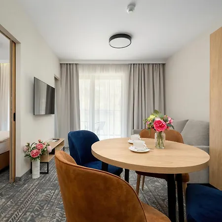 Stylowe Z Parkingiem Oraz Basenem I Silownia By Renters Apartment Szklarska Poreba